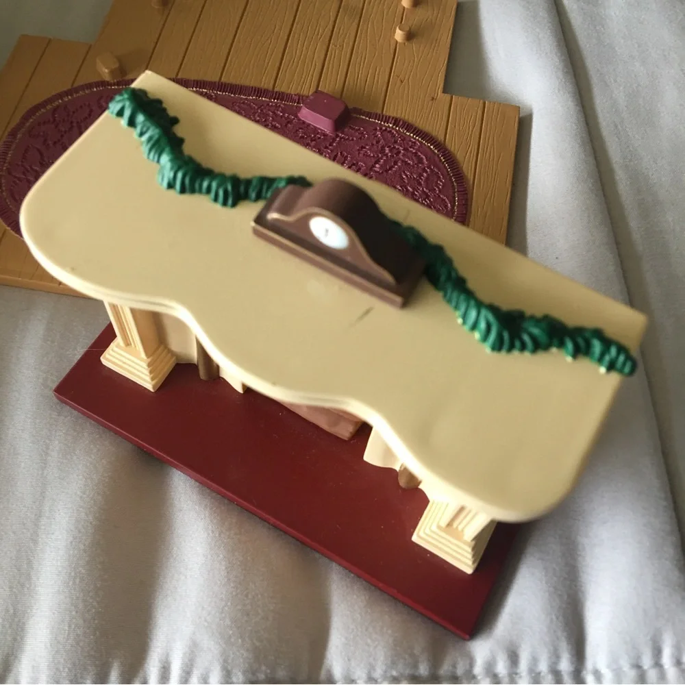 Hallmark Ornament Bearingers Flickering Fireplace